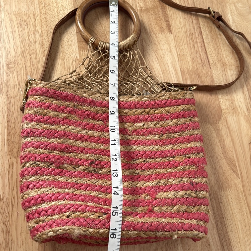 Nanette Lepore Pink and Tan Jute Bucket Bag - Picture 14 of 16